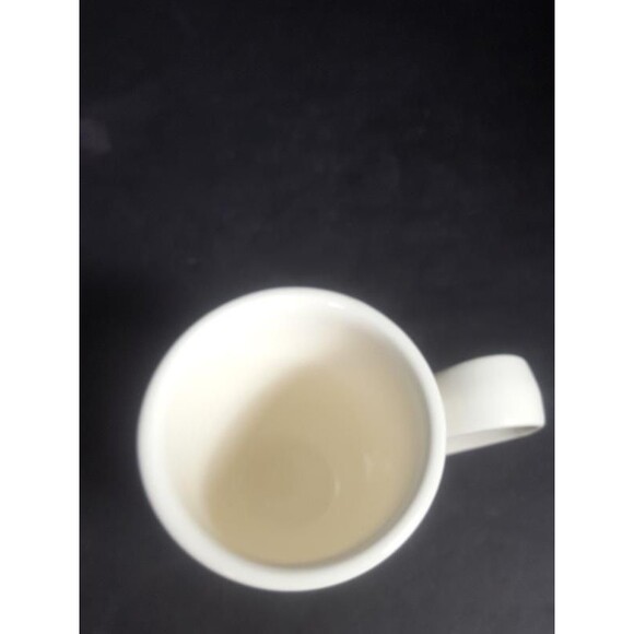 The Holly and The Ivy Christmas mug Portmeirion Christmas dinnerware coffee cup - Picture 3 of 9